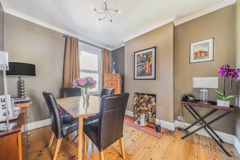 37 Chaffinch Road, Beckenham, BR3 4LT