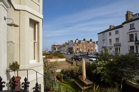 2 bedroom flat for sale, 4 Havelock Place, Whitby