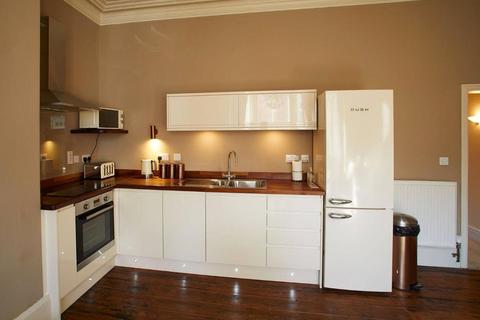 2 bedroom flat for sale, 4 Havelock Place, Whitby