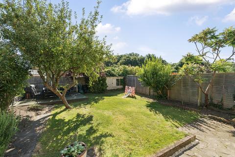 3 bedroom semi-detached house for sale, Parkfield Way, Bromley