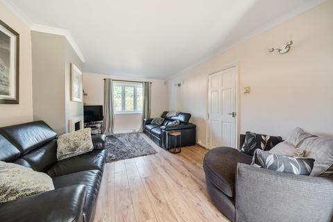 9 Parkfield Way, Bromley, BR2 8AE