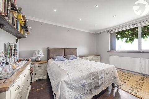105 Darenth Road, Dartford, DA1 1NJ