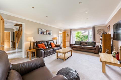 4 bedroom detached house for sale, Long Road, Framingham Earl, Norwich