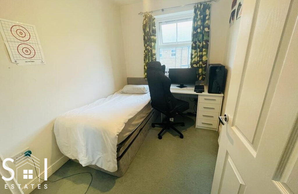 BEDROOM3.png