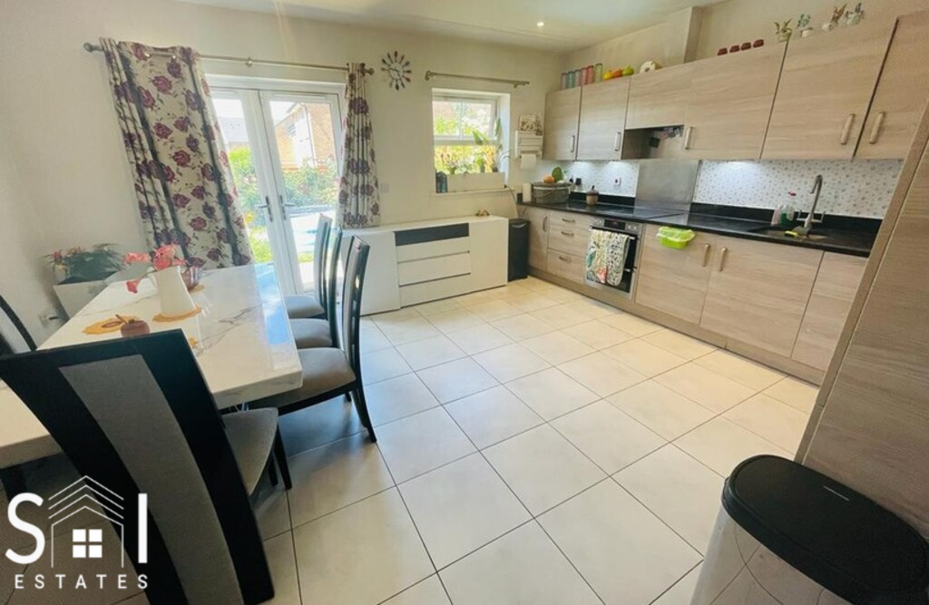KITCHEN.png