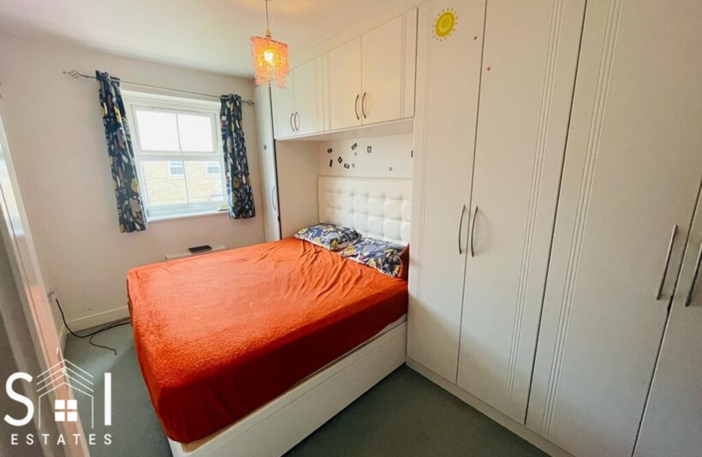 BEDROOM2.png
