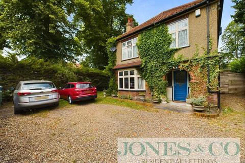 4 bedroom detached house for sale, Earlham Road