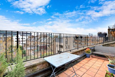 2 bedroom apartment for sale, Highbury Hill, Highbury, London, N5