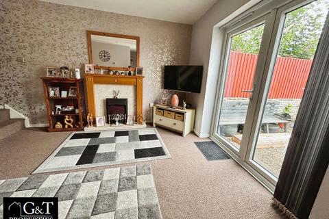 2 bedroom semi-detached house for sale, Claremont Court, Cradley Heath