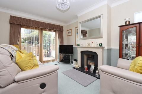 4 bedroom semi-detached house for sale, Bradstow Way, Broadstairs