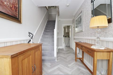 4 bedroom semi-detached house for sale, Bradstow Way, Broadstairs