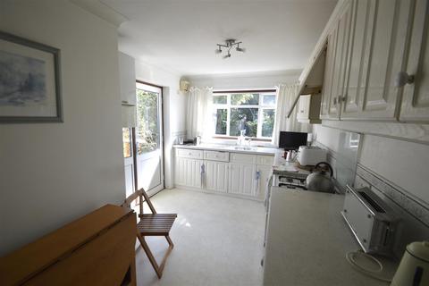 38 Third Avenue, Dagenham, RM10 9BA