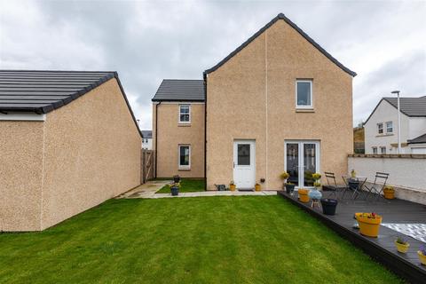 4 bedroom detached house for sale, 22 Knoll Park Place, Galashiels