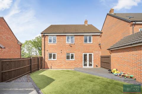 4 bedroom detached house for sale, Cricketers Close, Scraptoft, Leicestershire