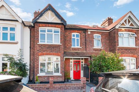 85a Adela Avenue, New Malden, KT3 6LG