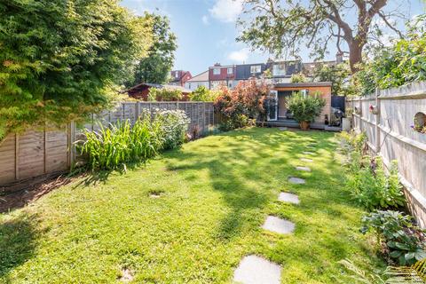 85a Adela Avenue, New Malden, KT3 6LG