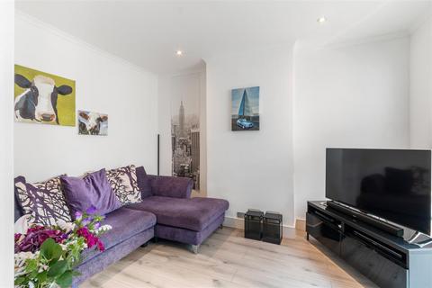 85a Adela Avenue, New Malden, KT3 6LG