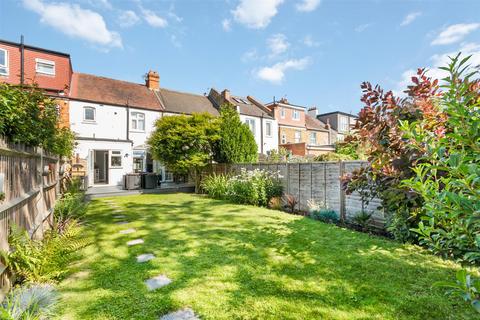 85a Adela Avenue, New Malden, KT3 6LG