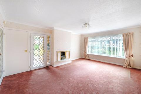 2 bedroom bungalow for sale, St. Margarets Avenue, Horsforth, Leeds, West Yorkshire