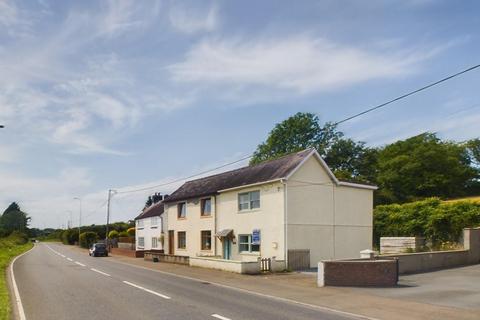 3 bedroom semi-detached house for sale, Rhosmaen, Llandeilo