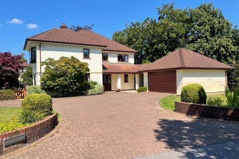 5 bedroom detached house for sale, Port Road, Wenvoe, Cardiff