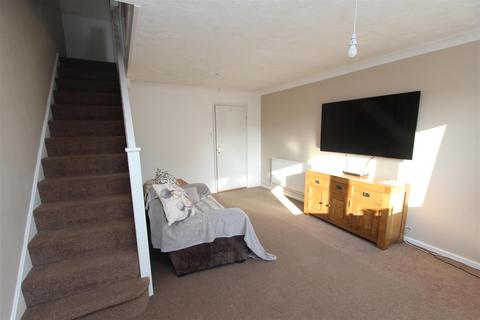 2 bedroom end of terrace house for sale, Middleton Close, Gillingham