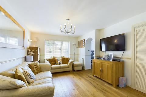 41 Greystoke Drive, Ruislip, HA4 7YN