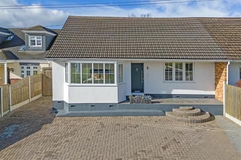 4 bedroom semi-detached bungalow for sale, Noak Hill Road, Billericay CM12