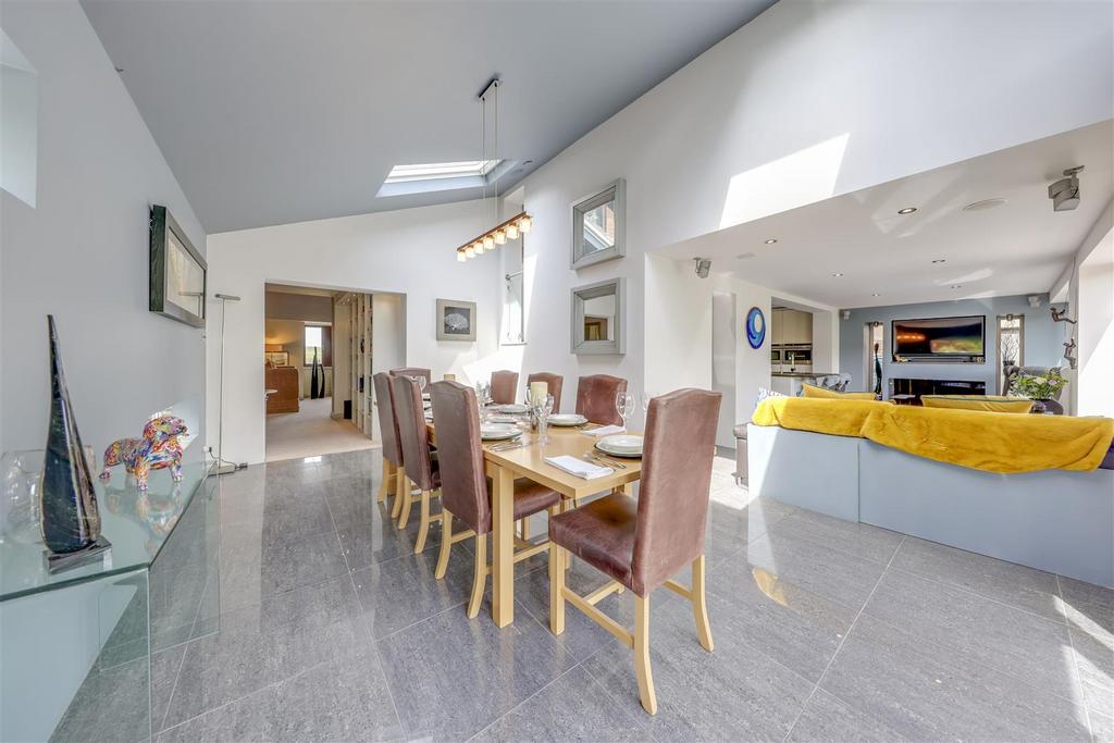 Open to Dining