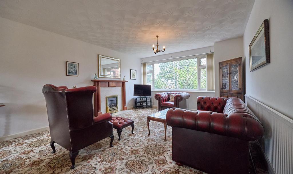 Thru lounge dining room
