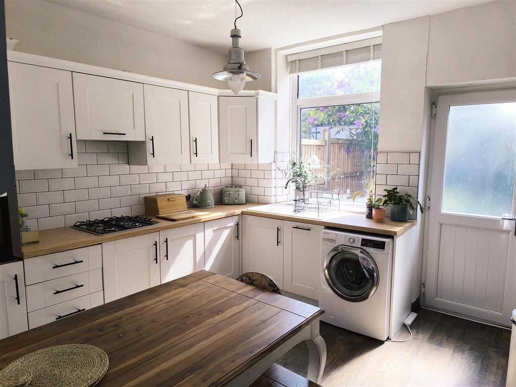 Kitchen diner