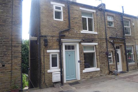 2 bedroom end of terrace house to rent, Lane Ends Green, Hipperholme, Halifax