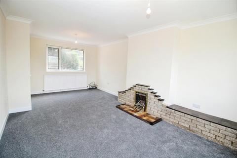 8 Queens Avenue, Bradford, BD2 4BP