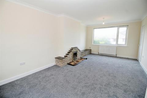 8 Queens Avenue, Bradford, BD2 4BP