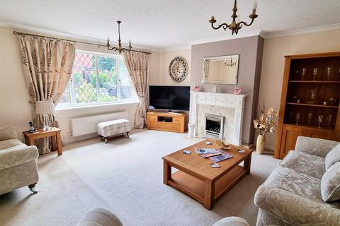 2 bedroom house for sale, Millbrook Drive, Lichfield