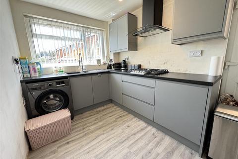 71 Greenway, Birmingham, B20 1EP