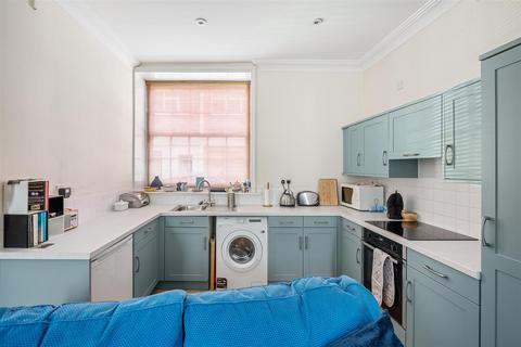 2 bedroom apartment for sale, Trinity Lane, Bishophill, York, YO1 6EY