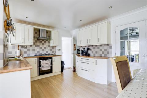 3 bedroom detached house for sale, Tenter Close, Top Valley NG5