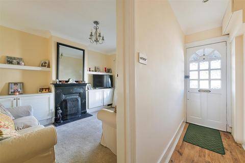 3 bedroom terraced house for sale, Ferndale Road, Banstead