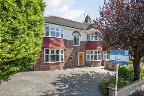 4 bedroom house for sale, Burdett Avenue, Wimbledon, SW20