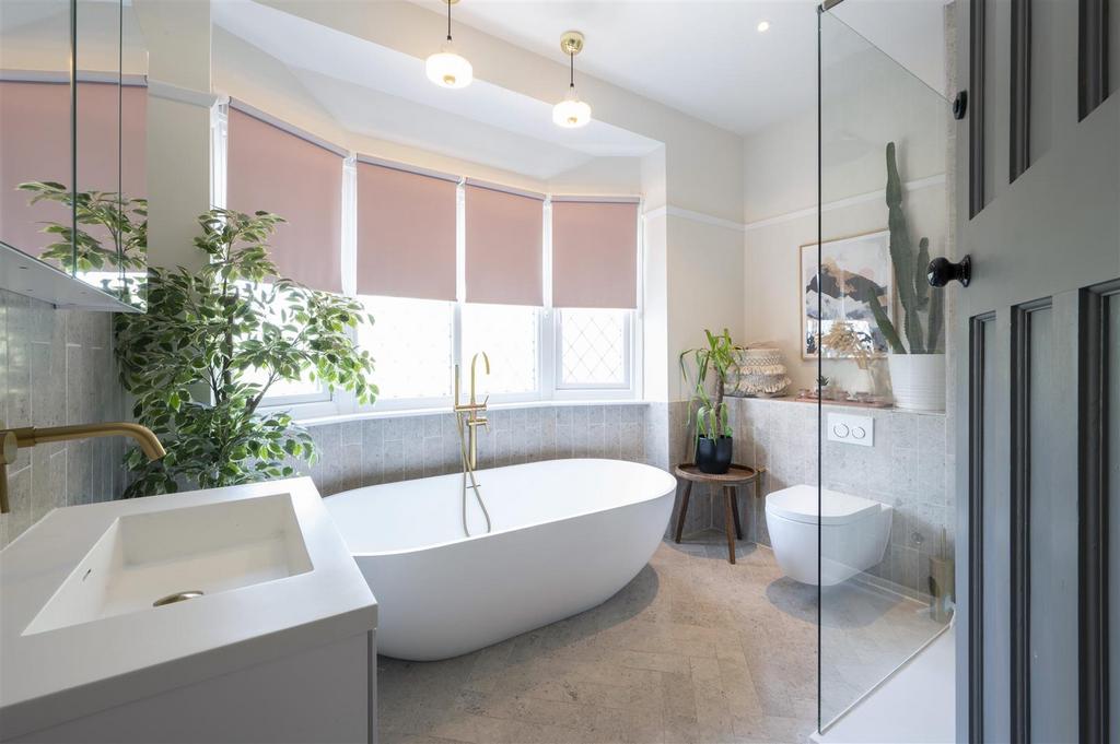 17 Burdett Avenue34.jpg