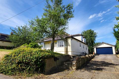 4 bedroom chalet for sale, Hull Lane, Braughing, Herts