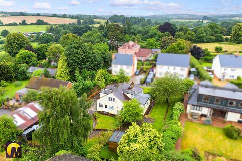 4 bedroom chalet for sale, Hull Lane, Braughing, Herts