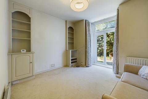 1 bedroom flat to rent, Thornbury Road, Isleworth