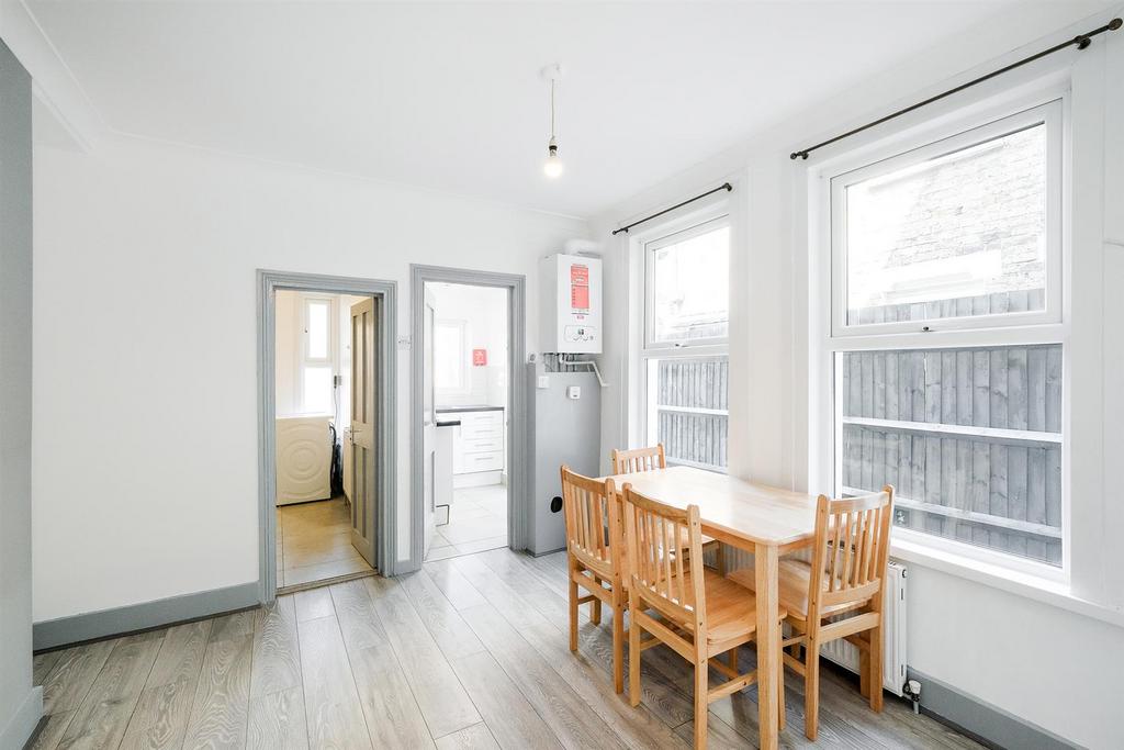 32 Campbell Road-16 web.jpg