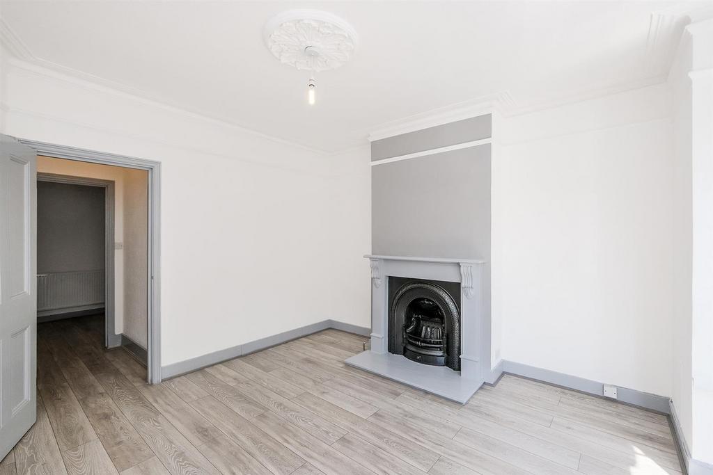 32 Campbell Road-5 web.jpg