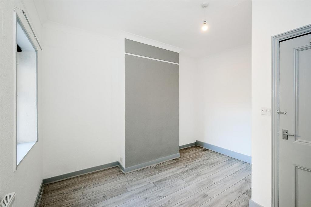 32 Campbell Road-7 web.jpg
