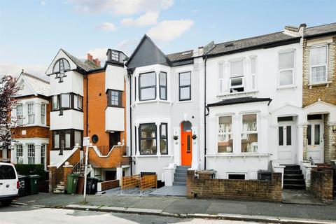 1 bedroom flat to rent, Folkestone Road, Walthamstow, E17