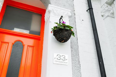 1 bedroom flat to rent, Folkestone Road, Walthamstow, E17