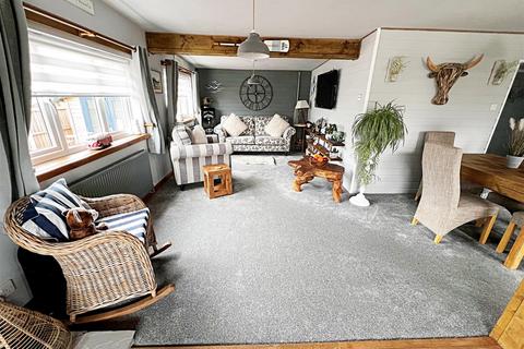 undefined, Humberston Fitties, Humberston, Grimsby, N.E. Lincs, DN36 4HD